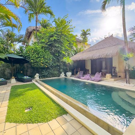 Villa Bugis Kayu Aya Seminyak Екстер'єр фото