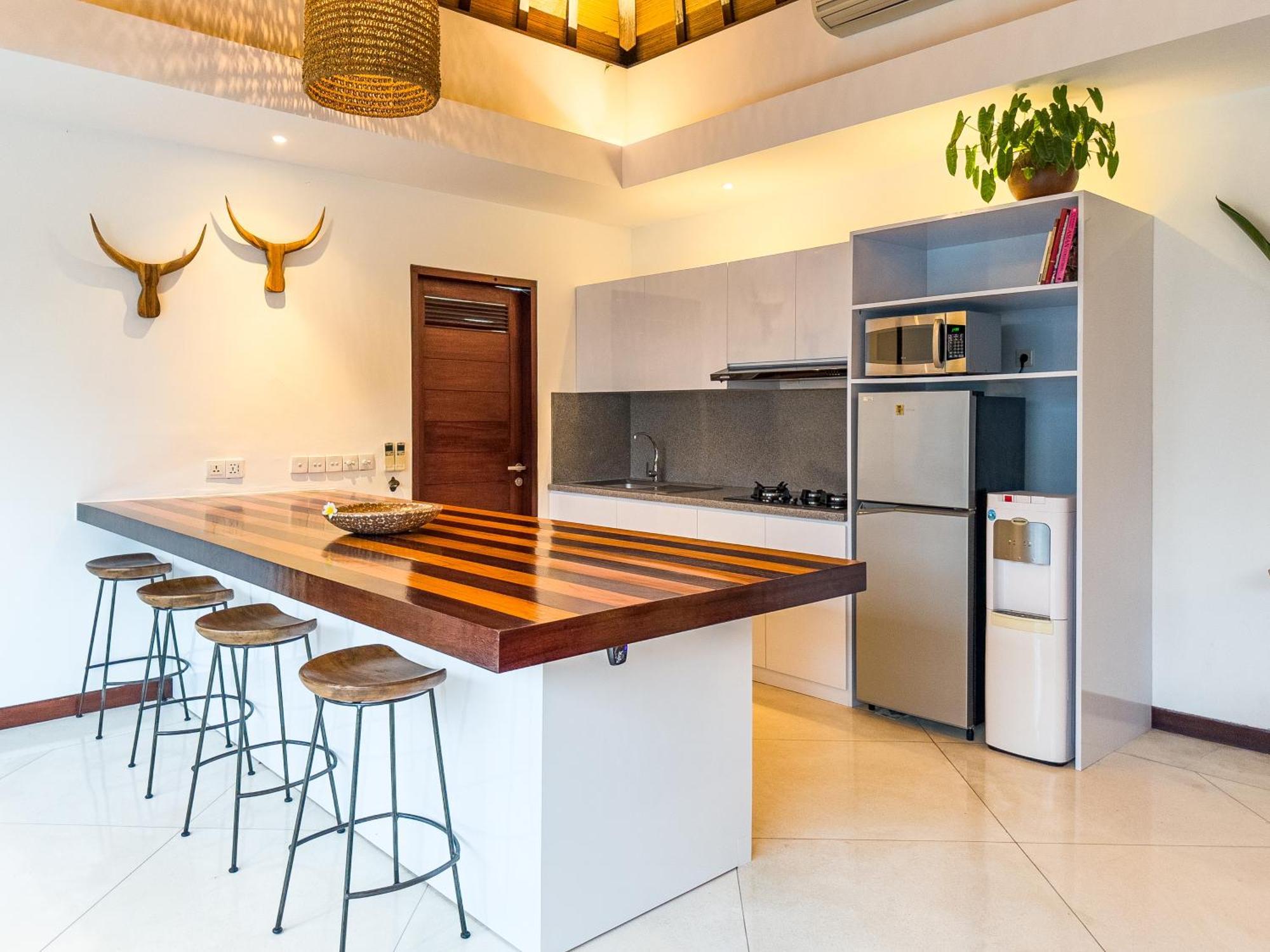 Villa Bugis Kayu Aya Seminyak Номер фото